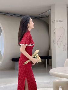 daidai (Ready Stock) Women Red Ladies Dress Slim Fit Mid Length Long Cheongsam Qipao Wedding Event 红色旗袍长款改良版連衣裙中式国潮婚宴敬酒服