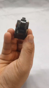 RELAY PTC KULKAS 2 PIN KANAN RELAY PIN SEGALA MEREK 2 PIN KANAN