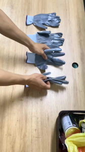 Găng tay lao động phủ cao su màu trắng xám găng tay làm vườn bao tay cao su chống trơn trượt