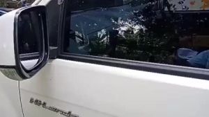 คิ้วรีดน้ำประตู D-MAX DMAX 2012 2013 2014 2015 2016 2017 2018 2/4 ประตู ดีแม็ก ยางรีดนำ้ขอบกระจก ยางรีดน้ำ ยางรีดน้ำนอก