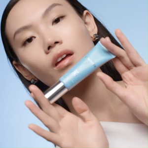 Lancaster Skin Life Daily UV Shield SPF 50+ PA++++ 30ml | Hydrates Smooths | Anti-UVA/UVB | Lightweight Makeup Primer