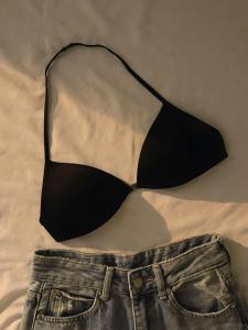 สไตล์ฝรั่งเศส บราไร้สายแบบคัพบาง ผู้หญิง ฤดูร้อน บาง ไม่มีสาย ชุดชั้นในความงามด้านหลังด้านหน้าหัวเข็มขัดคอแขวนเสื้อผ้าบ้าน