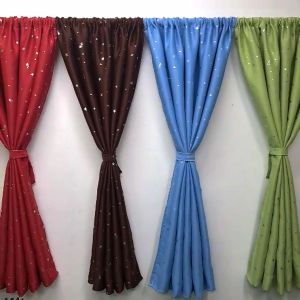 ผ้าม่านลายดาวสอดลวด กันแสงยูวี 80% ขนาด 100*130