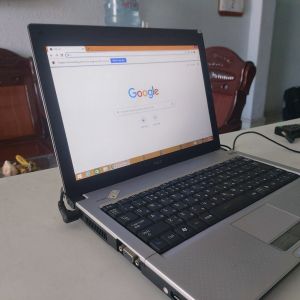 Laptop xách tay NEC VersaPro core i5 U560 ram 4G ổ 250G HDD Màn 12 in BH 1 năm