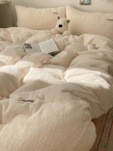 Thickened Creamy Double-Sided Coral Fleece Bedding Set with Embroidered Milk Velvet Four-Piece Quilt Cover And Sheet Set