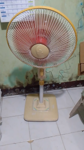 diy PREOWNED USED ELECTRIC STAND FAN 16inc