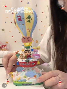 Crayon Shin-chan & Doraemon DIY Building Blocks | Hot Air Balloon/Photo Frame Desktop Ornament | Perfect Gift Choice