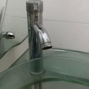 Đầu chuyển đổi vòi chậu nước ra sen tắm 2 trong 1 (1 đầu vào 2 đầu ra) làm bằng hợp kim hoặc nhựa tùy chọn