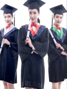 Áo Tốt Nghiệp Học Thuật cho Nam và Nữ