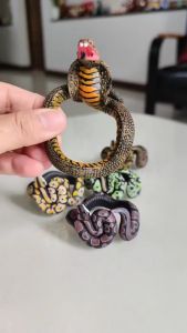 1 วง กำไลงู กำไลข้อมือ กำไล งู สัตว์ปลอม งูปลอม ลายงู จำลอง เครื่องประดับ เครื่องประดับ สายรัดข้อมือ m24