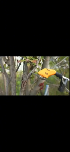 เครื่องตัดหญ้าไฟฟ้า ตัดหญ้าไร้สาย พร้อมแบตเตอรี่ ง่ายต่อการพกพา grass cutter มอเตอร์กำลังสูง แบตเตอรี่ลิเธียม 50000mAh grass cutter