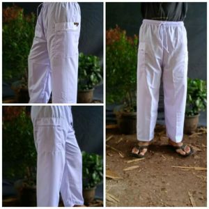 Celana komprang Celana pangsi Celana sirwal Celana cingkrang Celana cargo Celana silat Celana sontog Celana sholat dewasa celana sehari"