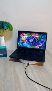 Super slim 15 inch laptop Chroombook- play store- 4GB RAM- 32GB SSD- capacity 512GB