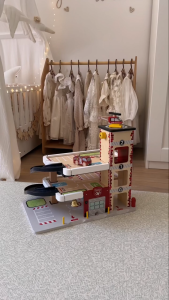 Le Toy Van Fire & Rescue Wooden Garage