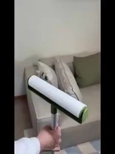 ✨ม้วนเดียวก็สะอาด✨ ลูกกลิ้งเก็บขน กว้าง24ซม. ลูกกลิ้งเก็บฝุ่น ด้ามจับปรับความยาวได้ 23-124cm ทำความสะอาดไม่ต้องก้มลง ลูกกลิ้งทำความสะอาด ทำความสะอาดเส้นผม ฝุ่น และเศษกระดาษ รีฟิลลูกกลิ้ง ลูกกลิ้งขนแมว ลูกกลิ้งฝุ่น ที่กลิ้งเก็บขน กระดาษกาว