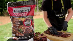 Cuisinart Applewood and Whiskey Smoker Pellets 20 lbs/ 9.03 kg (USA)