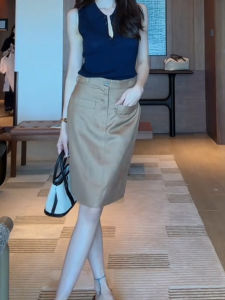 MANMI | Chân Váy Ôm Cao eo Flattering Màu Khaki Dài Trung Bình