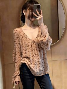 QFN | Fashionable Female Long-sleeve Blouse