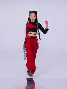 เสื้อผ้าแฟชั่นสำหรับเด็กเต้นรำถนนวันปีใหม่ hiphop ชุดการแสดงเด็กชายฮิปฮอปทันสมัยชุดเต้นแจ๊สสำหรับเด็กผู้หญิง 3.10