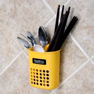 Japanese Style Wall-Mounted Drainable Chopsticks Holder Anti-Mold Kitchen Storage Rack No-Punching Required Chopstick Tube