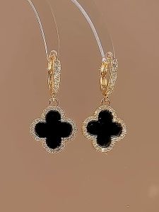 Bestella💗Anting Berlian Mewah Ringan Dan Mewah Penuh Berlian Serta Anting Semanggi Berdaun Empat Yang Terbuat Dari Bahan Paduan