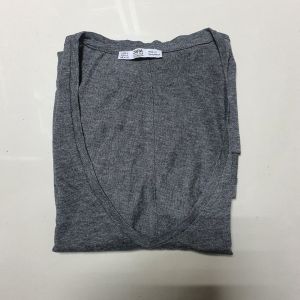 Z ARA Long Back Basic V-Neck Loose T-Shirt Overruns