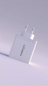 VIVAN Charger GaN04 Fastcharging 140W 5A 3 Output PD QC Port Quick Charge Support Notebook iPhone 13