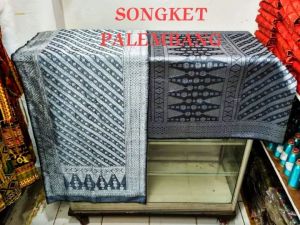 LEPUS PULIR HALUS GLOWING SONGKET PALEMBANG CANTIK