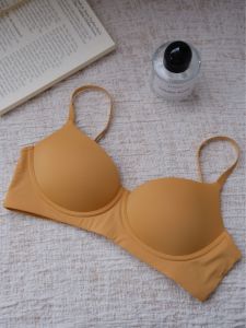 Smooth Seamless One-Piece Cup Commuter Partner Womens Bra Invisible Summer Gathered Anti-Light Comfortable Underwear