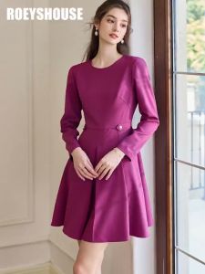 Đầm Tím Dáng Xoè Tay Dài Cài Nút Eo Sang Trọng Dự Tiệc Công Sở