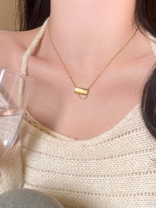 Simple Korean Style Chocolate Gold Titanium Steel Necklace Womens Clavicle Chain Pendant Light Luxury Niche Jewelry