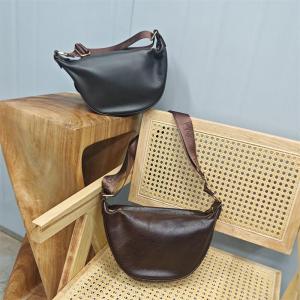 กระเป๋าสะพายข้างหนังวัวชั้นแรก กระเป๋าสะพายข้างผู้หญิงแบบลำลอง กระเป๋าสะพายข้างแบบสะพายไหล่เดียว กระเป๋าสะพายข้างแบบลำลองสำหรับผู้หญิง