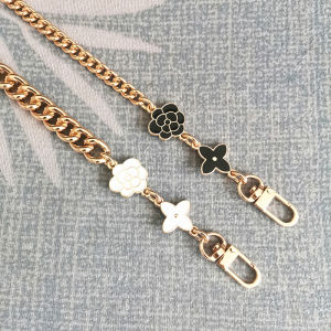 Bag strap fashion chain shoulder strap womens bag replaceable bag strap accessories DIY bag shoulder strap accessories gold chain strap flower shoulder strap single shoulder diagonal cross armpit chain