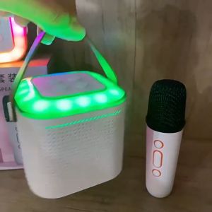 Bluetooth สีหวาน 2 ชุด ลำโพง Bluetooth Speaker 2 แต่ละๆ สร้างระหว่าง 2 ชุด มิเคอร์ และ 2 ซีอ่าน สีหวาน 2 ชุด สร้างระหว่าง 2 ซีอ่าน สุดมันที่ 3 มิติ