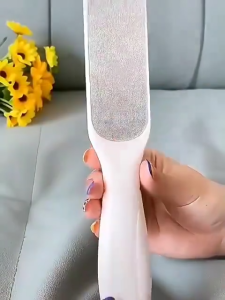 Dụng Cụ Làm Sạch Gót Chân 2 Mặt Inox Cán Nhựa Cầm Tay Bàn Chà Gót Chân Tẩy Tế Bào Chết Làm Mềm Mịn Nhanh Chóng Đa Năng