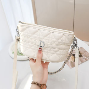TAOHUALIHUA | Luxurious Aesthetic Small Chain Quilted Shoulder Bag