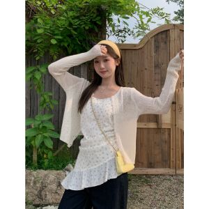 Irregular Floral Design Flounce Strappy Sleeveless Top