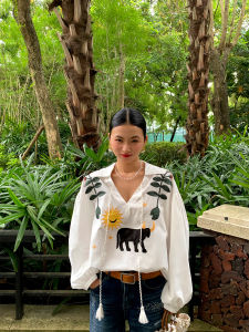 Loose Cotton Long Sleeve V-Neck Shirt Early Autumn Womens Fashion 2025 New Style Breathable Comfortable Korean Version Shirt