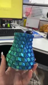 Sợi Nhựa PLA Ba Màu 1.75mm Dành Cho Máy In 3D Và Bút 3D Sợi Nhựa PLA Thân Thiện Với Môi Trường Thích Hợp Cho Nhiều Thiết Bị In 3D Khác Nhau