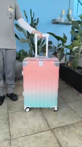 Vali phong cách mớiVali màu Gradient Vali sức chứa lớn Vali đa chức năng Giao diện USB Vali khung nhôm Vali du lịch đường ngắn Thiết kế thời trang