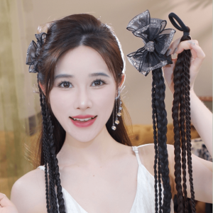 [Braid Bangs Clip] Wigs That Are Comparable to Real Hair Texture Show Hair and Show Face Small Jaw Clip Hand-Disabled People Must Buy