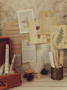 Vintage Styled Foreign Language Paper Prop Retro Nostalgia Appearance Modeling Decorative Small Ornaments for Photography