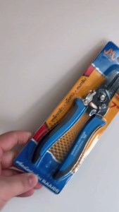 Mammoth คีมช่างไฟ ตัด/ปอก/ย้ำ ขนาด 7 นิ้ว รุ่น 711 เหล็กกล้าเกรด A (CR-V)คุณภาพดี ทนทาน แกร่ง คมกริบ