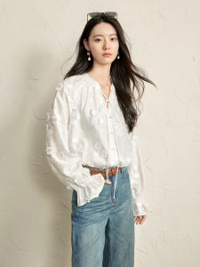 French Embroidered Shirt V-Neck Doll Top Summer 2024 Casual Versatile Flared Sleeve Silk Sun Protection Womens Blouse