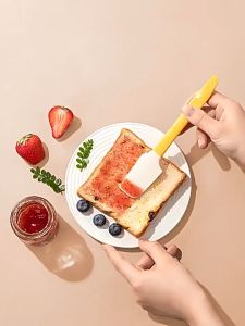 Rising Star Silicone Cream Scraper Heat-Resistant Cooking Spatula Cream Mixer Butter Cake Mixing Batter Baking Pastry Tools
