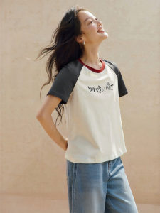 INMAN | Embroidered Short Sleeve Raglan T-Shirt