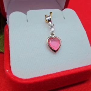 จี้พลอย รูปหัวใจ 0.8x1 cm งานสวย ใส่ในชีวิตประจำวัน เสริมบารมี สแกนที่สุด