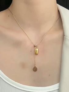 Kalung Titanium Wanita Emas Batangan Terbaru