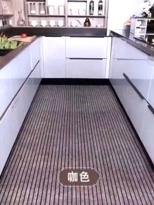 Stripes Doormat Non Slip Door Mats for Kitchen Bathroom Cuttable Oil-proof Stain Resistant The floor mats of living room and kitchen are anti-skid oil proof and waterproof