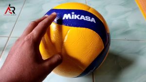 Bola Voly Voli Mikasa Ori Asli Empuk V200W Bintik Size 5 Dewasa Murah Import